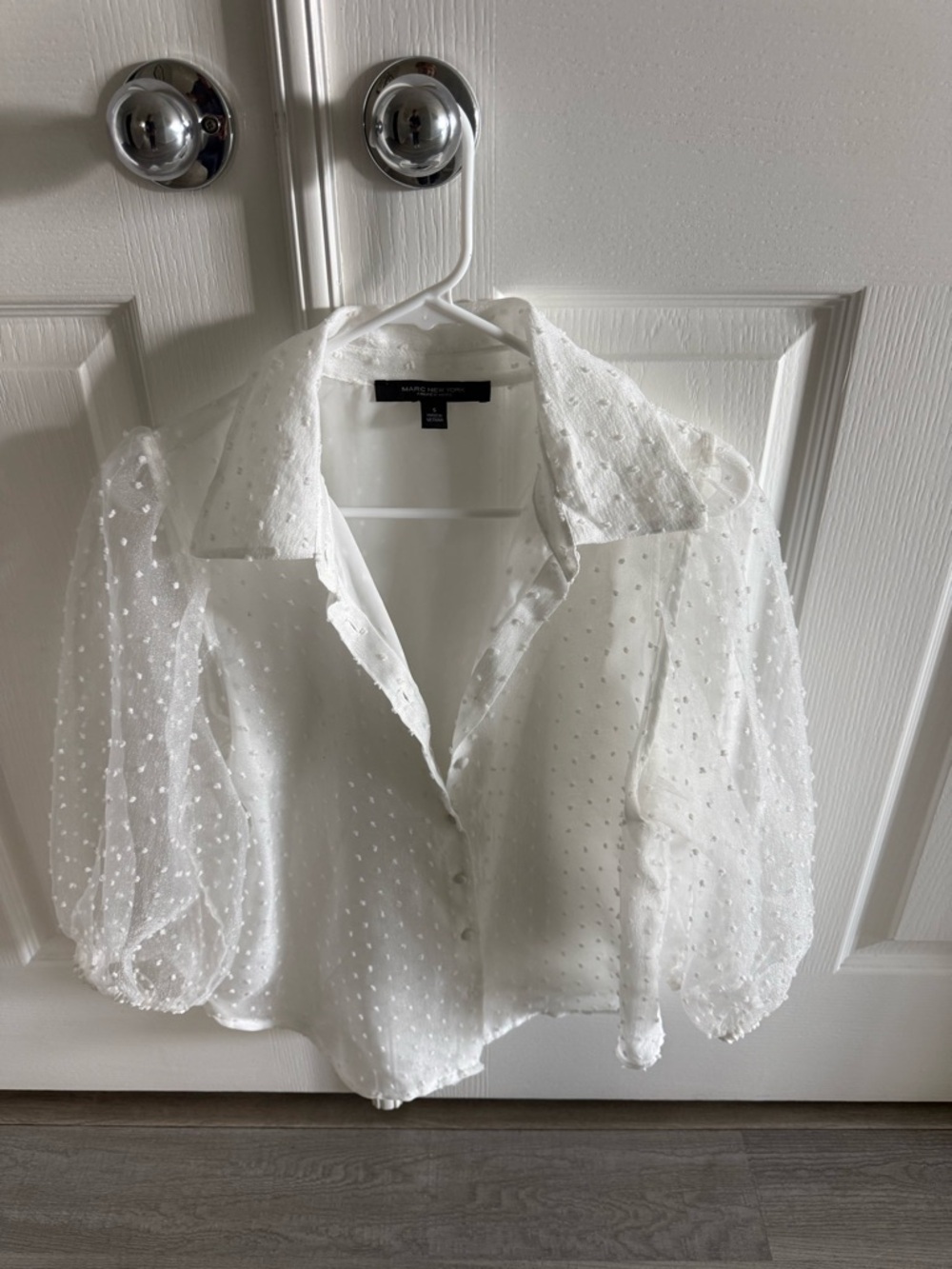Marc New York White Sheer Swiss Dot Puff Sleeve Button-Up Blouse